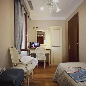 Ca' D'oro - Wenice Deep Culture 3* Βενετία