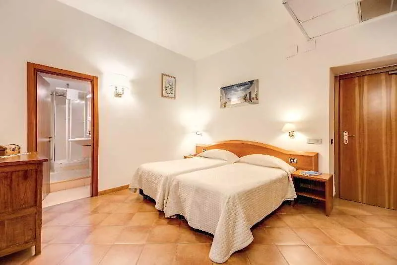 Hotel Gea Di Vulcano Rome