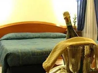Hotel Gea Di Vulcano Rome